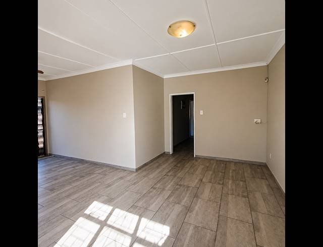 3 BEDROOM HOUSE FOR SALE IN ROTHDENE